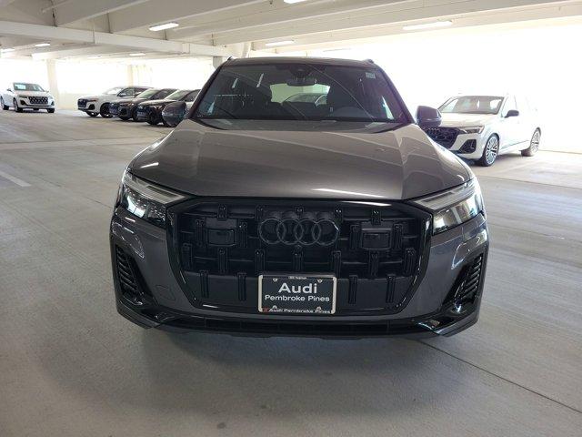 new 2025 Audi Q7 car, priced at $72,580