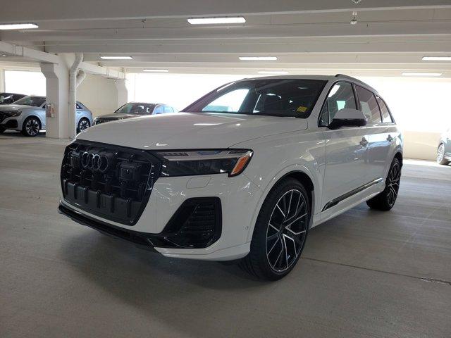 new 2025 Audi Q7 car, priced at $85,400