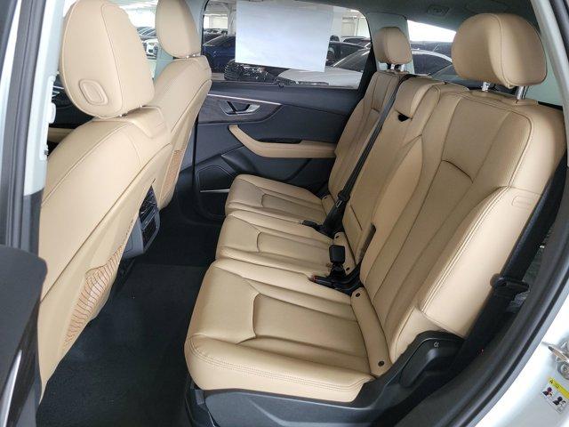 new 2025 Audi Q7 car, priced at $77,750