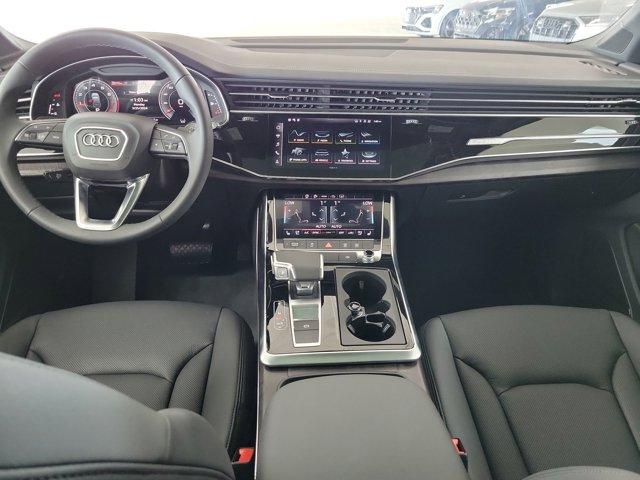 new 2024 Audi Q7 car