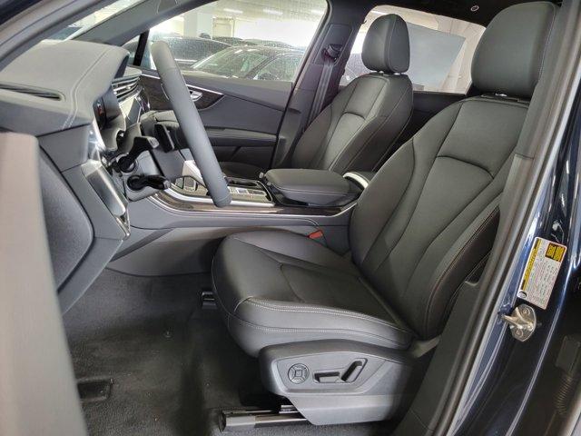 new 2025 Audi Q7 car, priced at $77,750