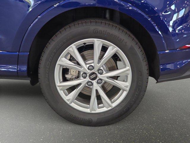 new 2025 Audi Q3 car, priced at $45,200