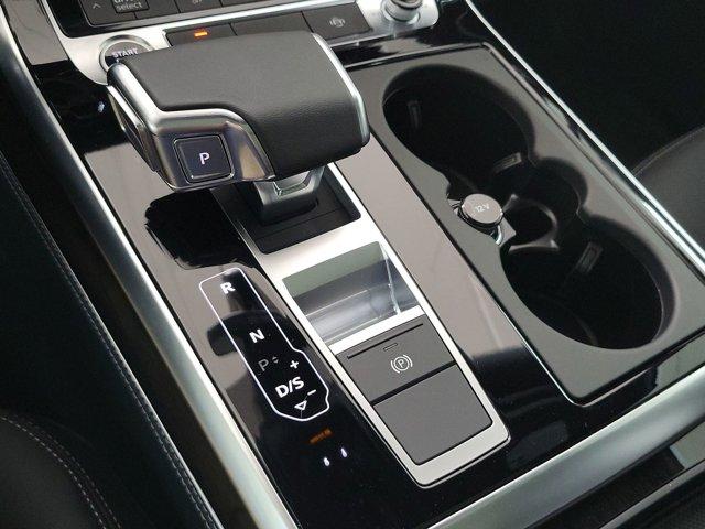 new 2025 Audi Q7 car, priced at $68,900