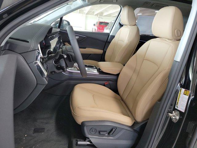 new 2025 Audi Q7 car, priced at $77,750