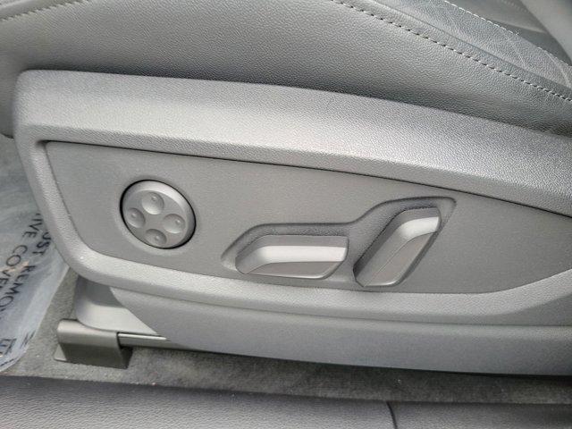 used 2025 Audi Q5 car, priced at $45,044
