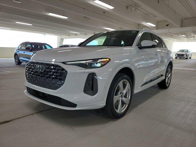 new 2025 Audi Q5 car, priced at $60,975