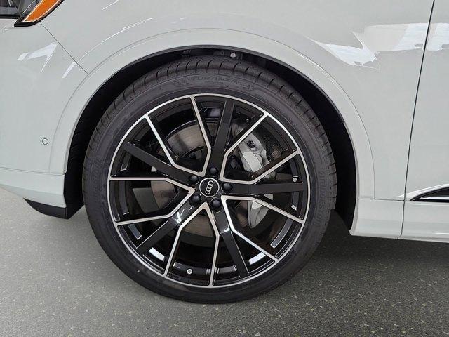 new 2025 Audi Q7 car, priced at $78,455