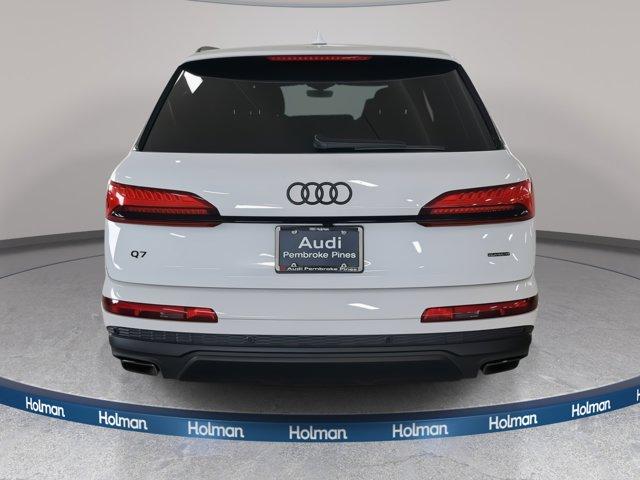 new 2025 Audi Q7 car, priced at $78,455