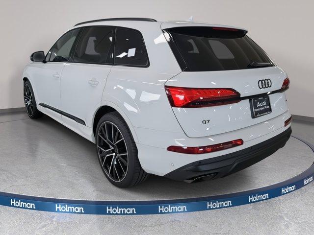 new 2025 Audi Q7 car, priced at $78,455