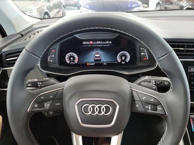 new 2025 Audi Q7 car, priced at $77,450