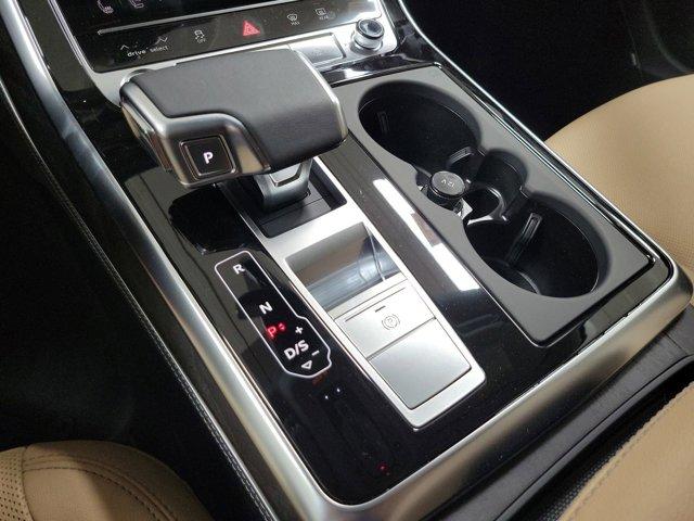 new 2025 Audi Q7 car, priced at $77,450