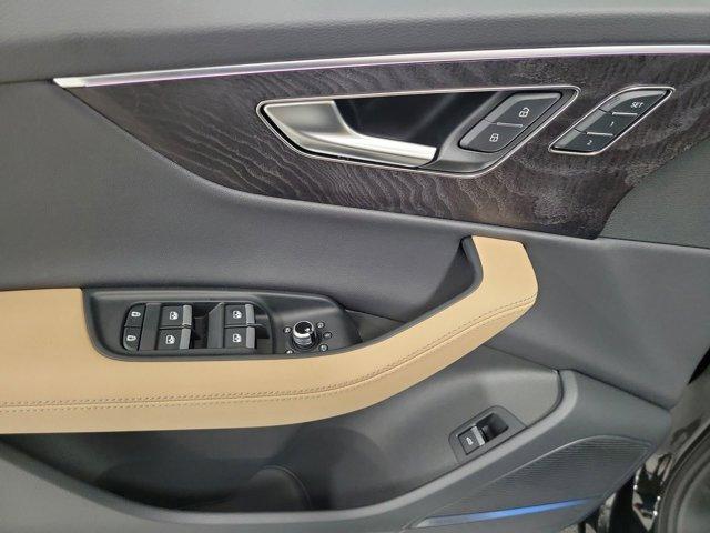 new 2025 Audi Q7 car, priced at $83,750