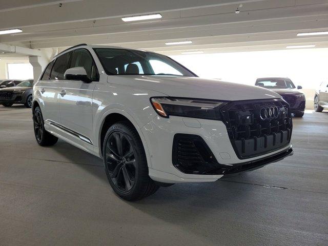 new 2025 Audi Q7 car, priced at $77,750