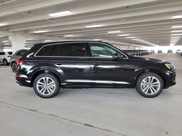 new 2025 Audi Q7 car, priced at $65,455