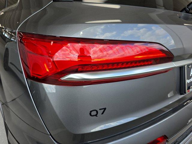 new 2026 Audi Q7 car, priced at $70,045