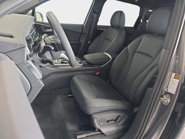 new 2026 Audi Q7 car, priced at $70,045