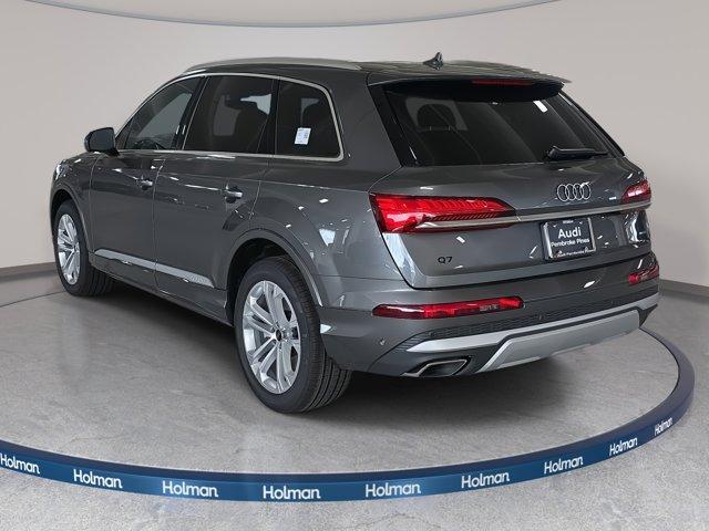 new 2026 Audi Q7 car, priced at $70,045