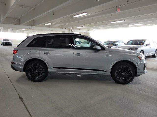 new 2025 Audi Q7 car, priced at $77,750