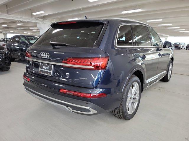 new 2024 Audi Q7 car