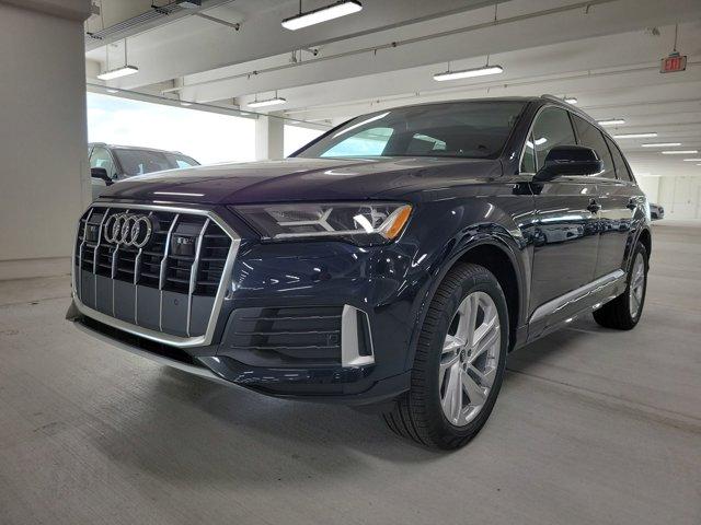 new 2024 Audi Q7 car