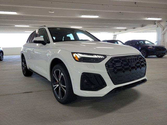 new 2025 Audi Q5 car, priced at $61,855