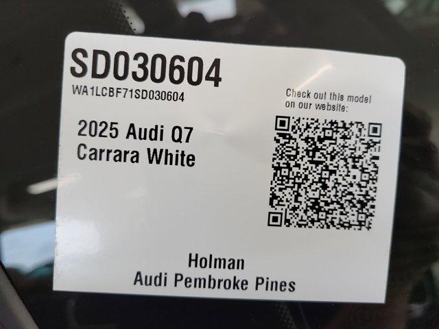 new 2025 Audi Q7 car, priced at $71,505