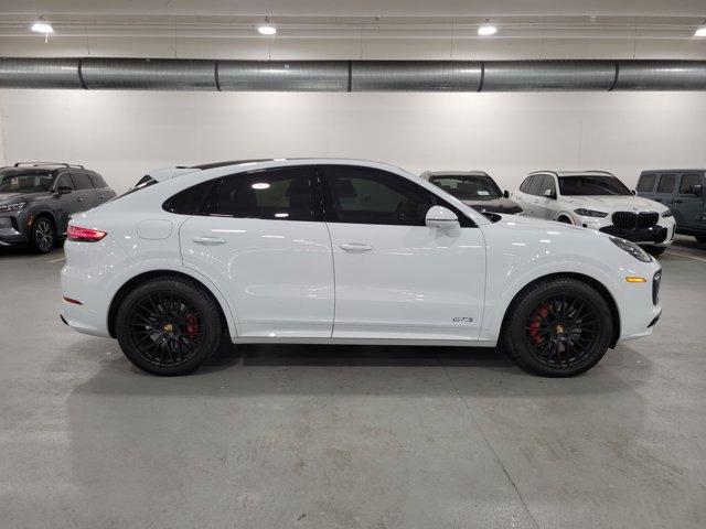 used 2022 Porsche Cayenne car