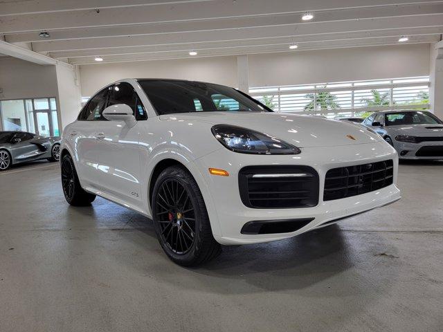 used 2022 Porsche Cayenne car