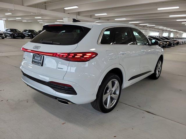new 2025 Audi Q5 car, priced at $61,300