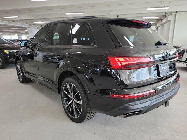 new 2025 Audi Q7 car