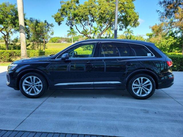 used 2025 Audi Q7 car, priced at $57,900