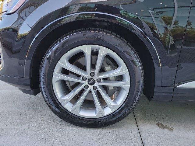 used 2025 Audi Q7 car, priced at $57,900
