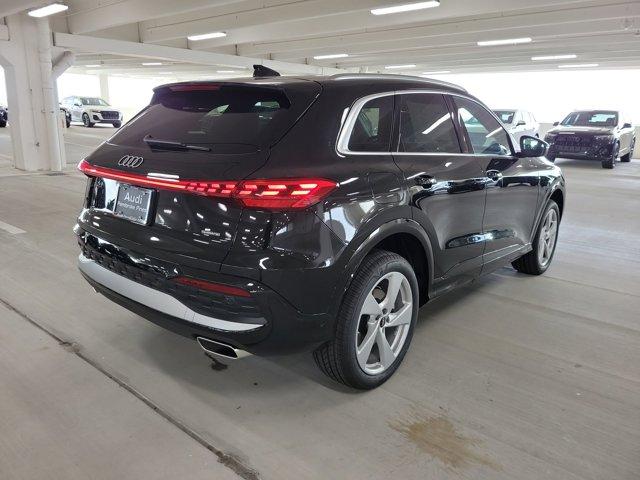 new 2025 Audi Q5 car, priced at $61,300