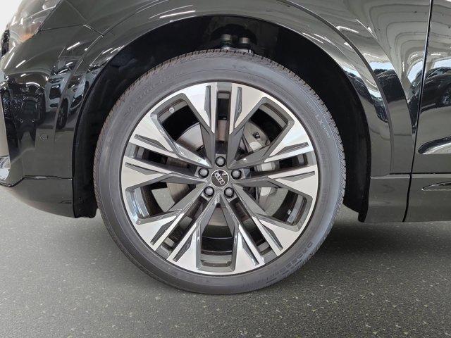 new 2025 Audi Q8 car, priced at $86,805