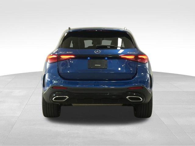 used 2023 Mercedes-Benz GLC 300 car, priced at $39,600
