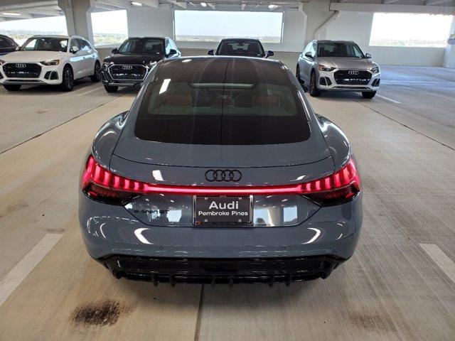 new 2022 Audi e-tron GT car