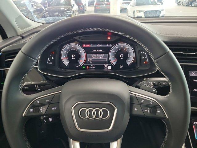 new 2025 Audi Q7 car, priced at $76,205