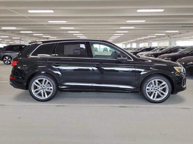 new 2025 Audi Q7 car, priced at $76,205
