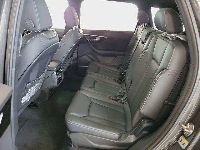 new 2025 Audi Q7 car, priced at $78,055
