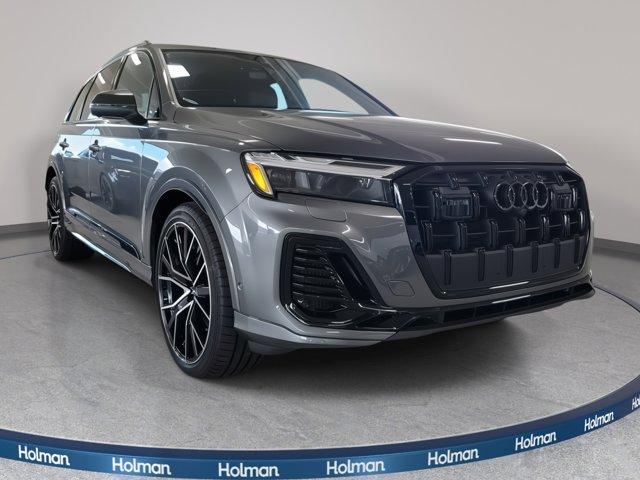 new 2025 Audi Q7 car, priced at $78,055