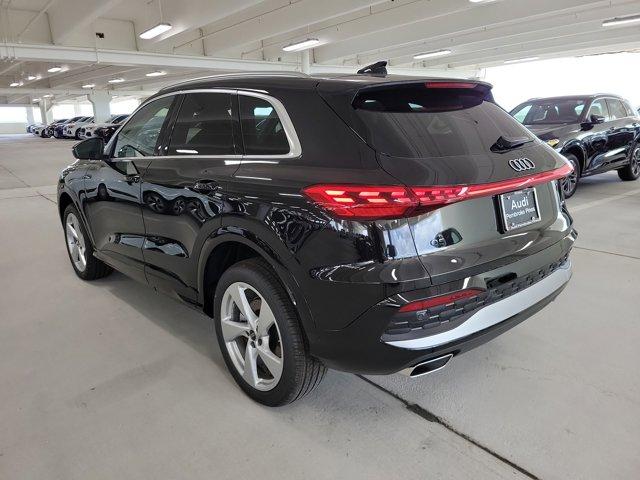 new 2025 Audi Q5 car, priced at $61,300