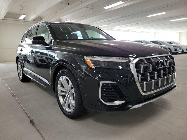 new 2025 Audi Q7 car, priced at $81,710