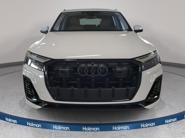 new 2025 Audi Q7 car, priced at $77,750