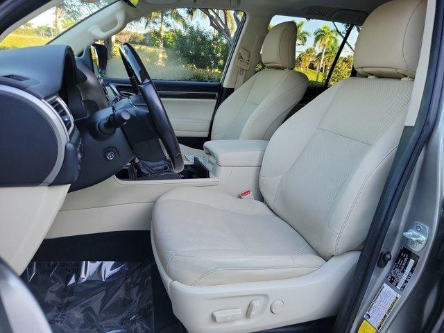 used 2023 Lexus GX 460 car, priced at $54,990