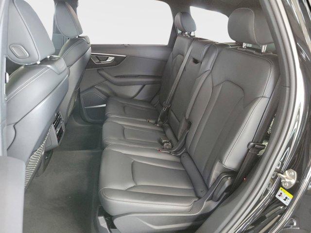 new 2025 Audi Q7 car, priced at $81,700