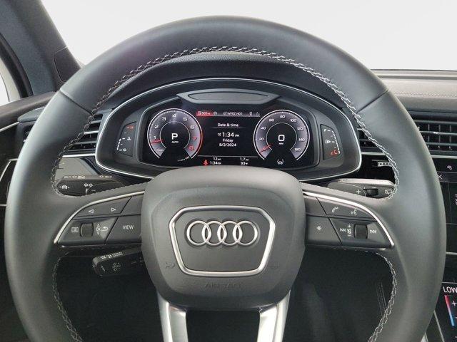 new 2025 Audi Q7 car, priced at $81,700