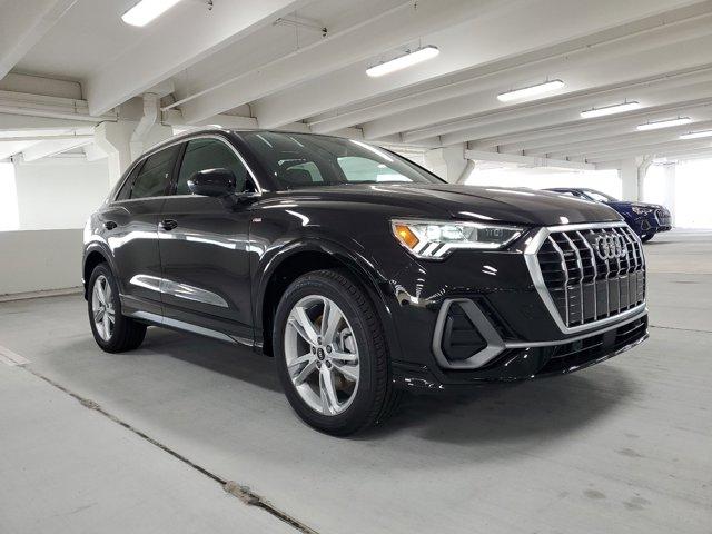 new 2022 Audi Q3 car