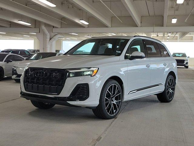 new 2025 Audi Q7 car, priced at $78,055