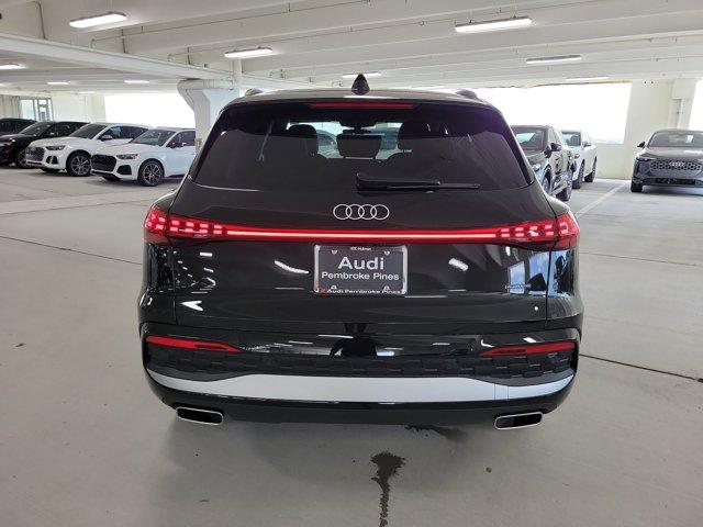new 2025 Audi Q5 car, priced at $58,100