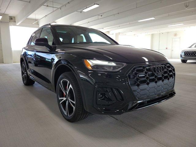 new 2025 Audi Q5 car, priced at $60,200